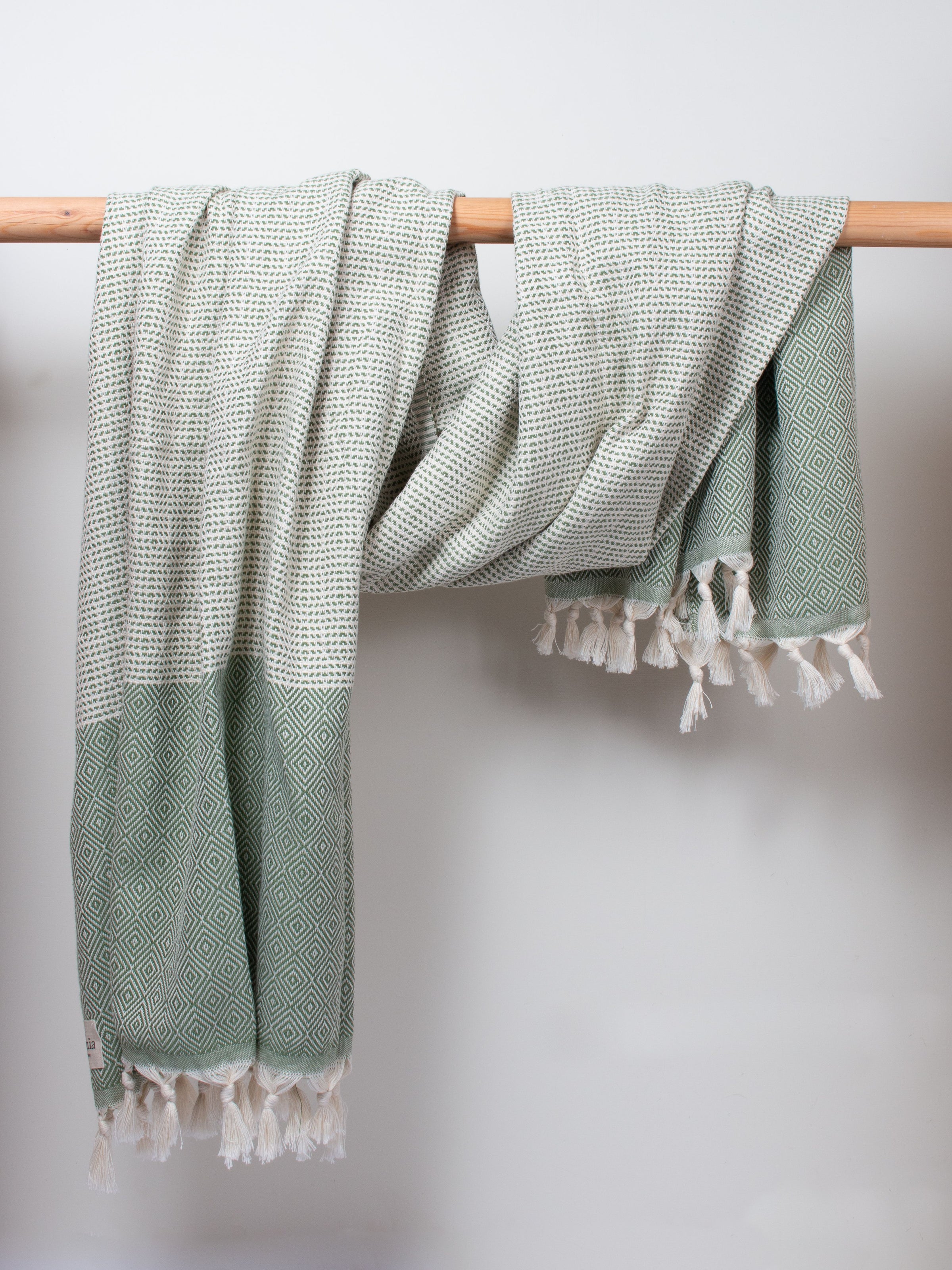 Nordic Dot Turkish Hammam Towel - Olive