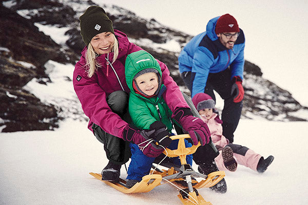 How to keep your kids warm when skiing!