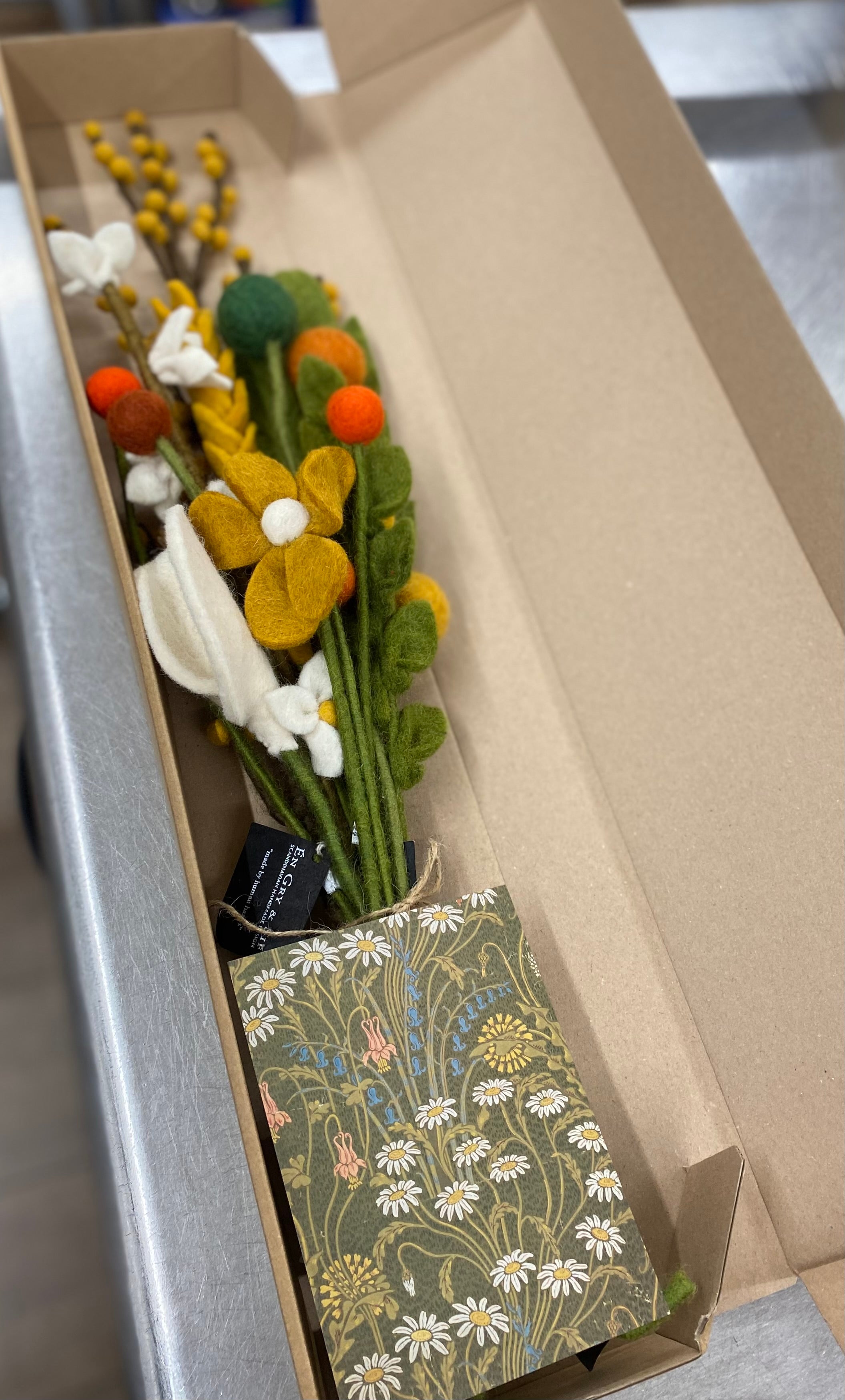 Recyclable Gift Box & Gift Card Nature Shop UK