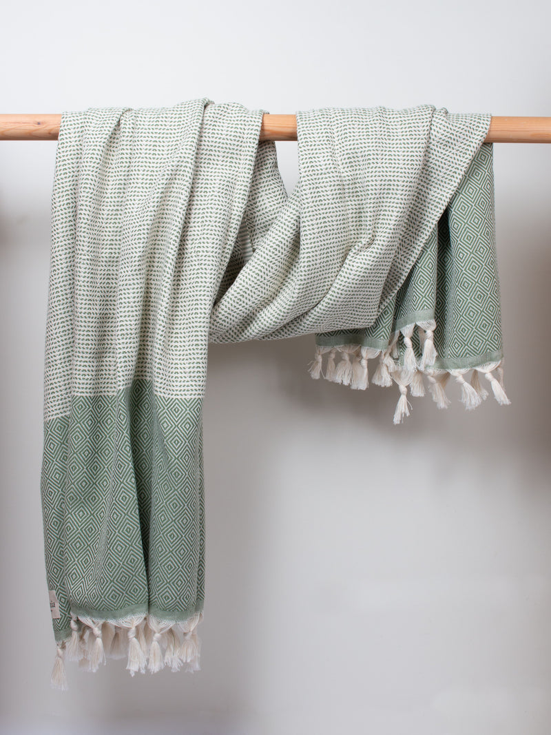Nordic Dot Turkish Hammam Towel - Olive