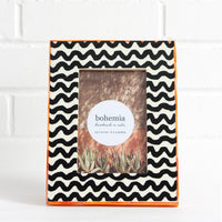 Wave Photo Frame